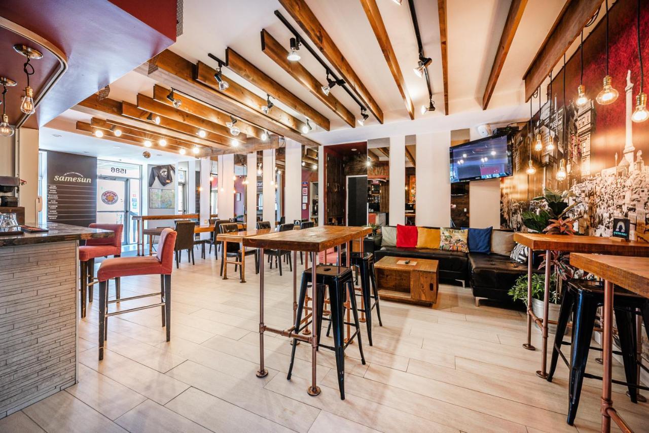 Samesun Montreal Hotel & Hostel Exterior photo